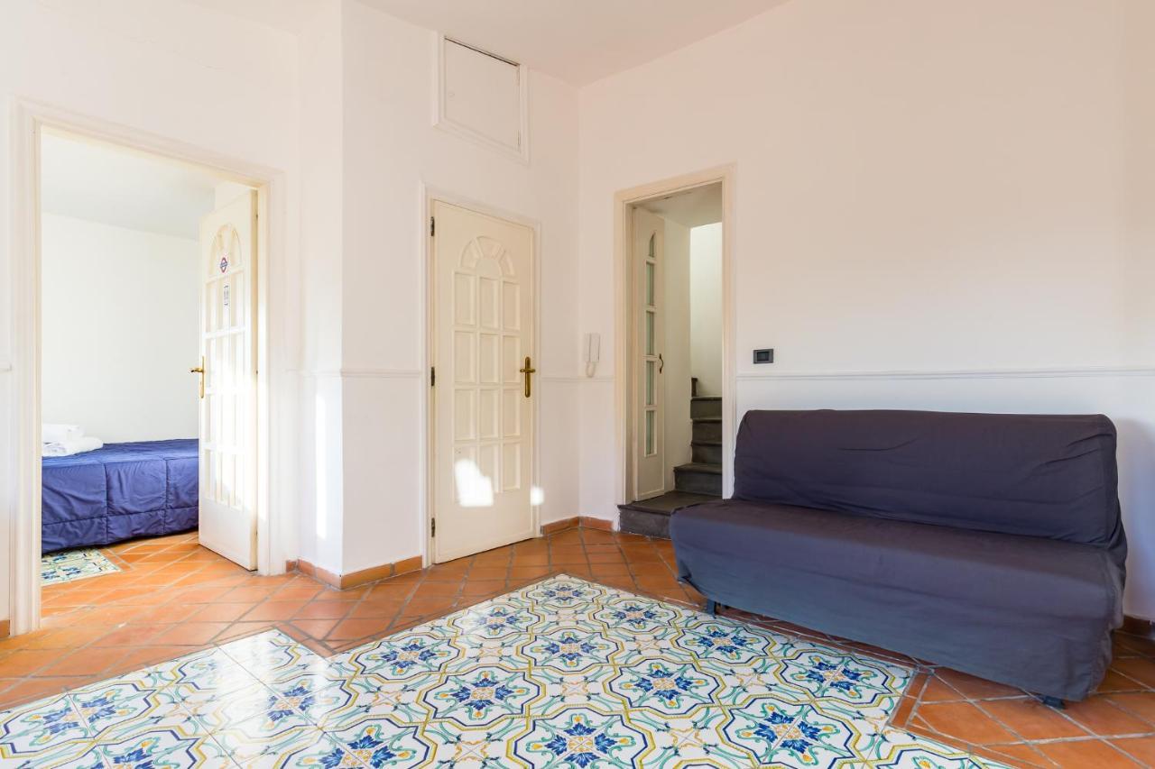 Villa Paola - Hidden Panoramic Garden And Terraces By Napoliapartments Exterior foto
