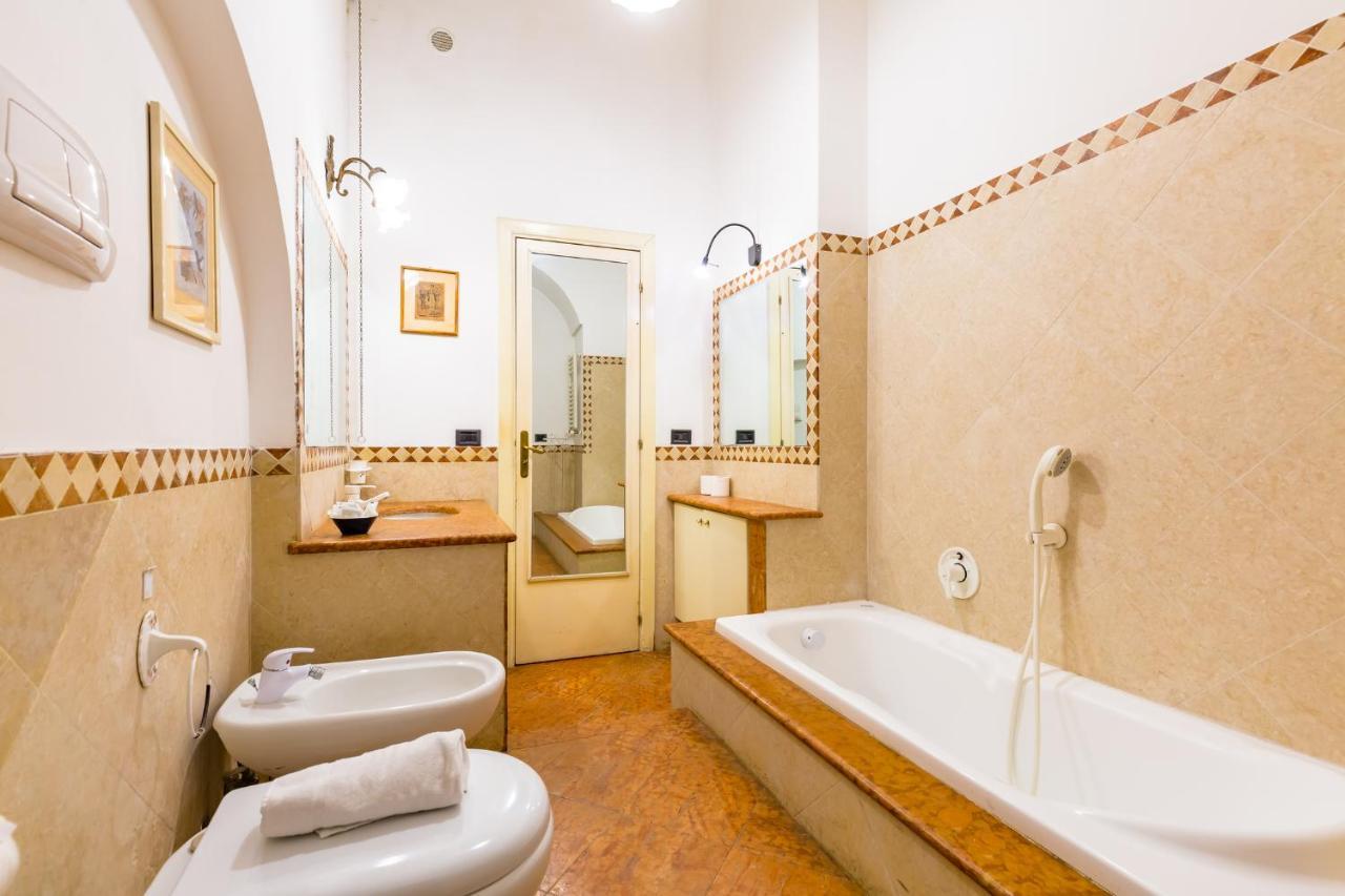 Villa Paola - Hidden Panoramic Garden And Terraces By Napoliapartments Exterior foto